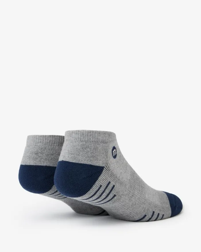Accessories EIGHTEENER 20 ANKLE SOCK Heather Sleet TravisMathew Socks