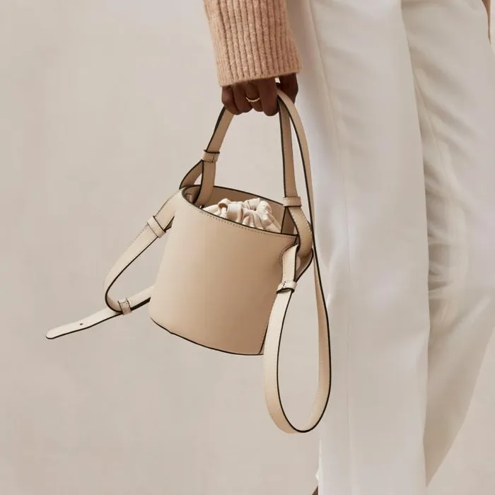 ALOHAS Bags Women The U 8211 Cream Leather Handbag