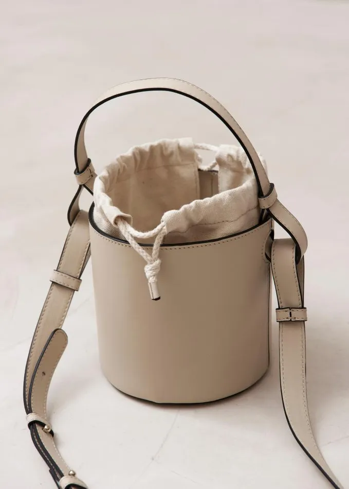 ALOHAS Bags Women The U 8211 Cream Leather Handbag