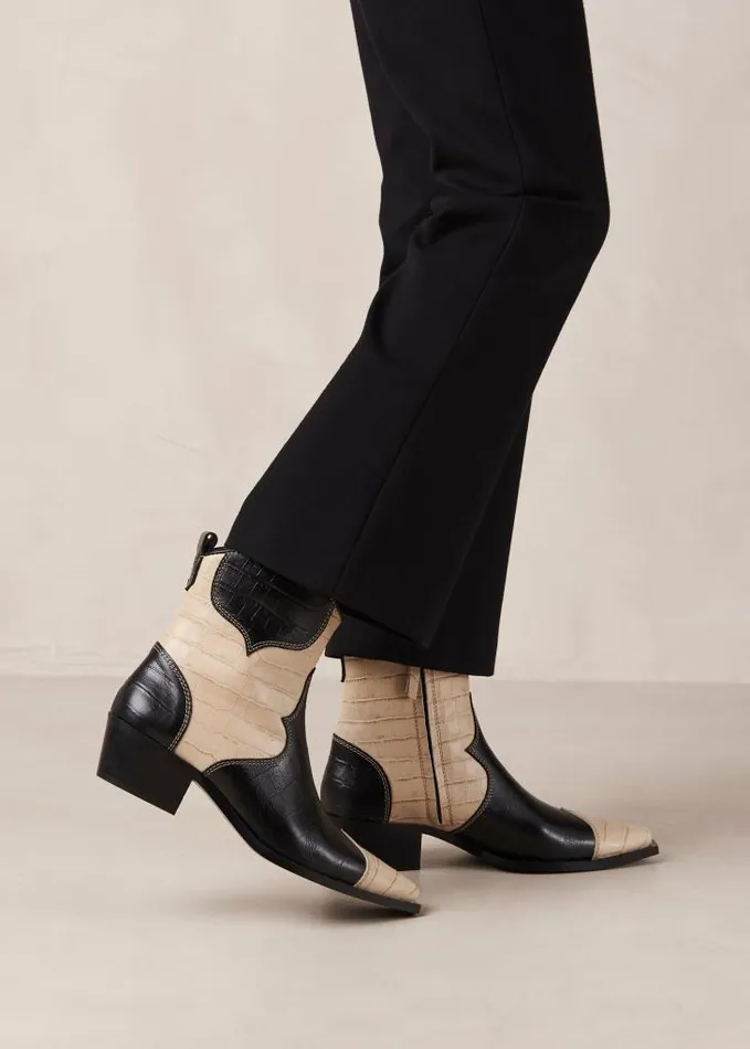 ALOHAS Boots Women Buffalo 8211 Black And White Leather Boots