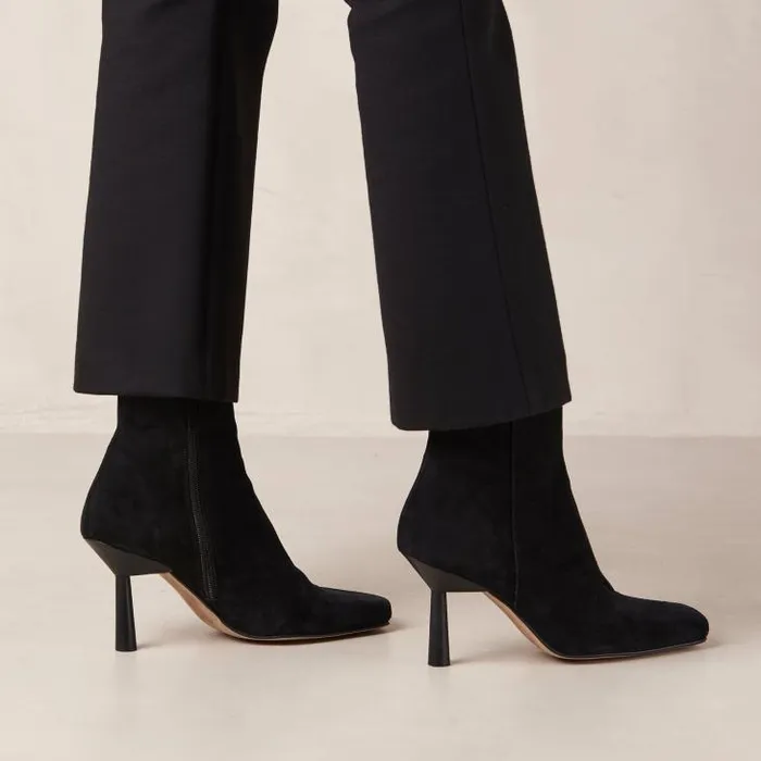 ALOHAS Boots Women Frapp 8211 Black Suede Boots