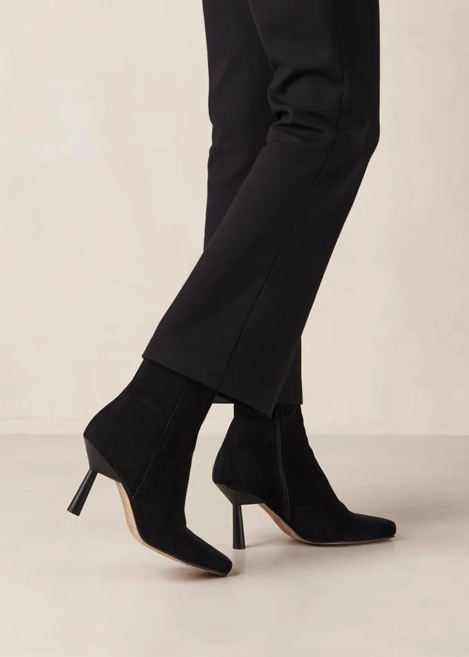 ALOHAS Boots Women Frapp 8211 Black Suede Boots