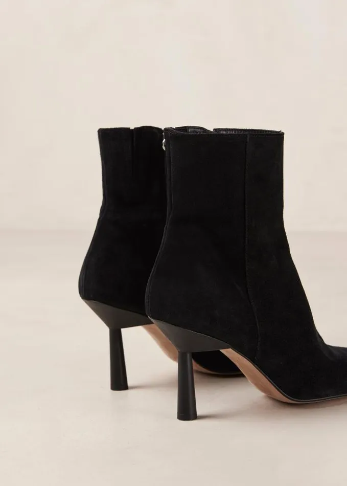ALOHAS Boots Women Frapp 8211 Black Suede Boots