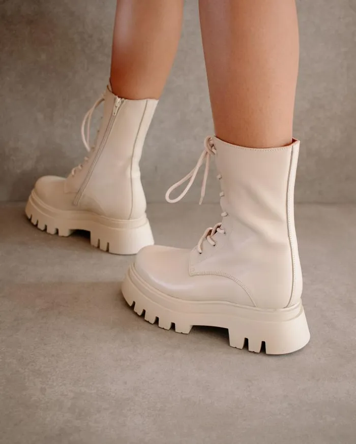 ALOHAS Boots Women Globetrotter 8211 White Leather Boots