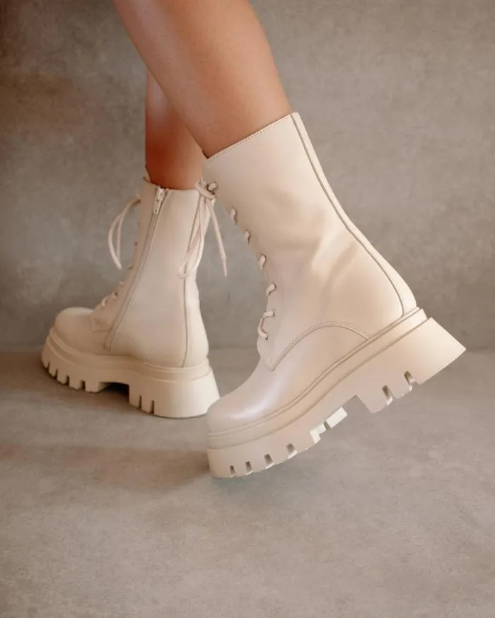 ALOHAS Boots Women Globetrotter 8211 White Leather Boots