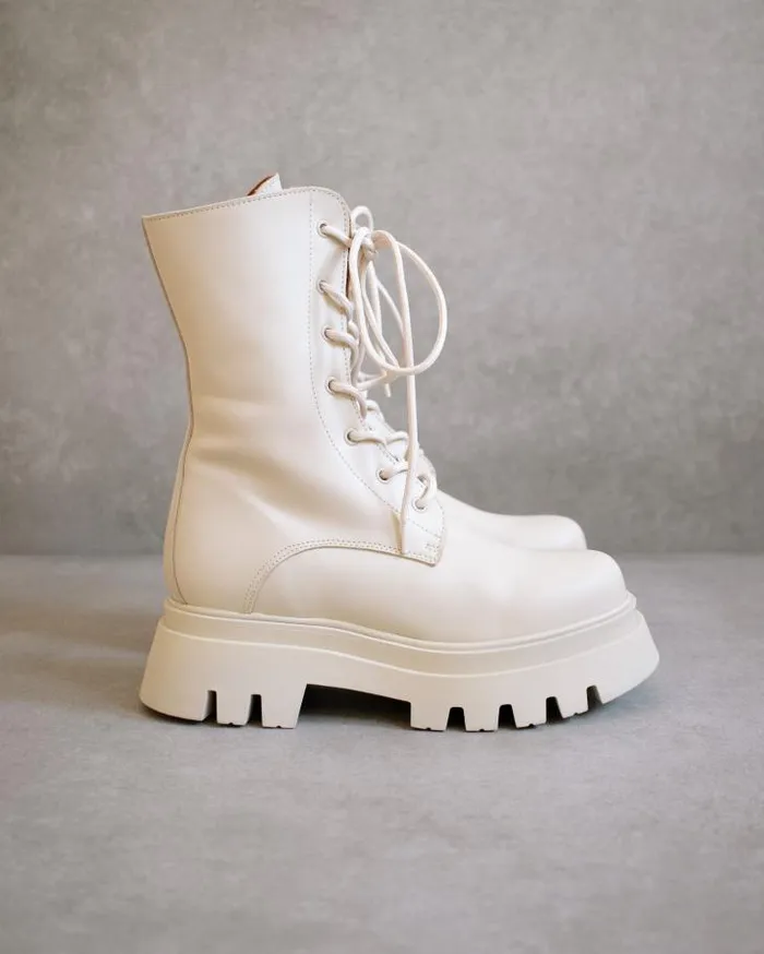 ALOHAS Boots Women Globetrotter 8211 White Leather Boots