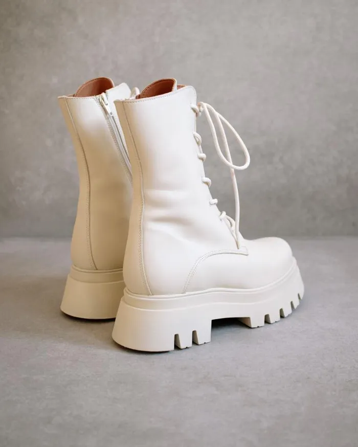ALOHAS Boots Women Globetrotter 8211 White Leather Boots
