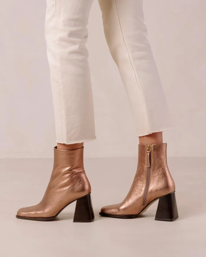 ALOHAS Boots Women South Shimmer 8211 Metallic Leather Boots