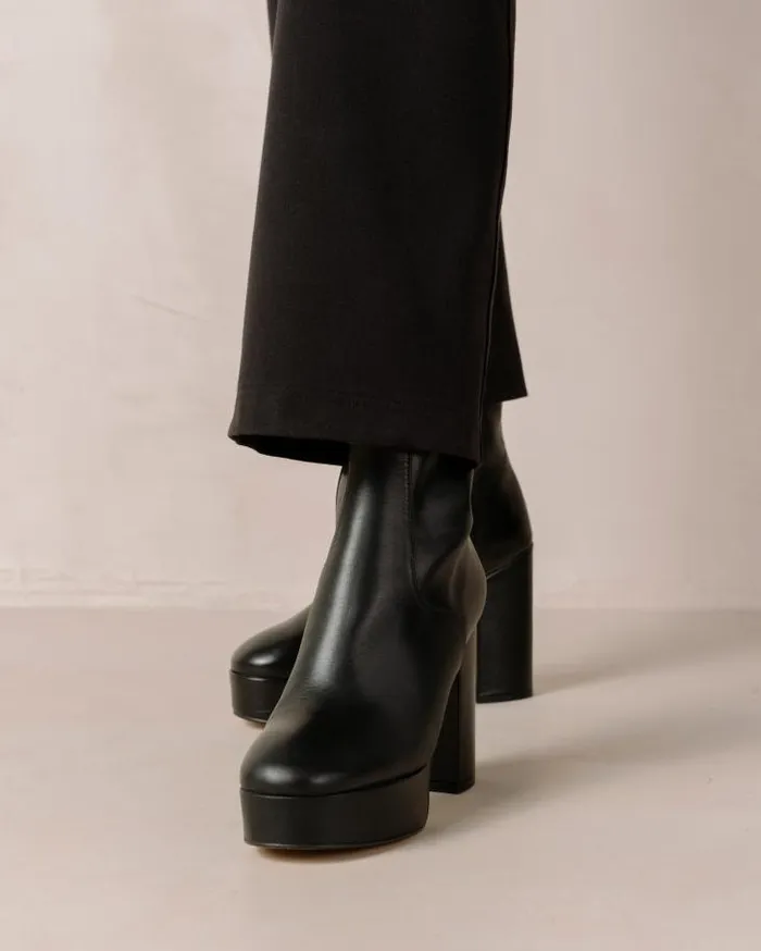 ALOHAS Boots Women Thunder 8211 Black Leather Boots