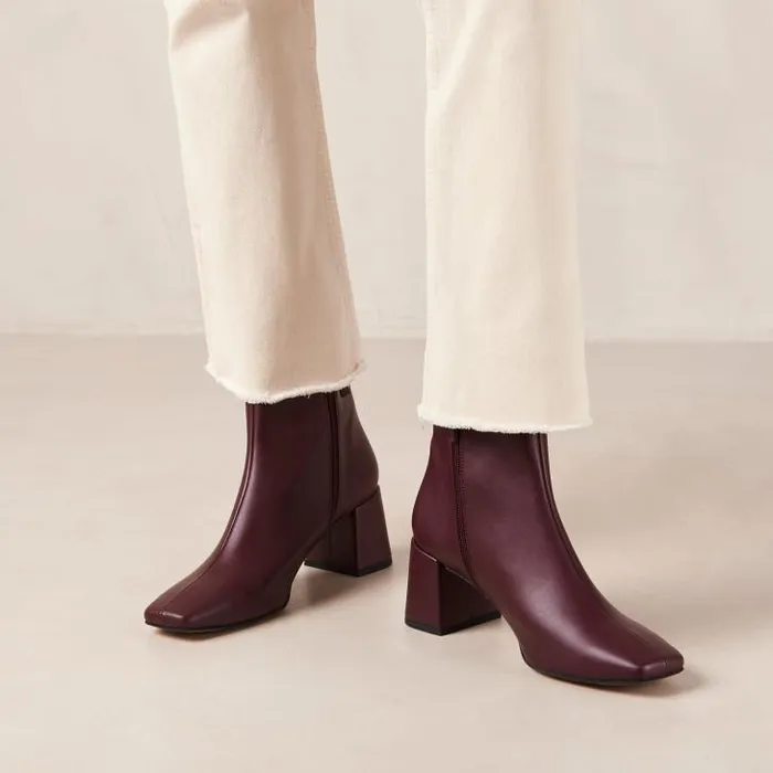 ALOHAS Boots Women Watercolor Beet