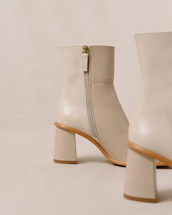 ALOHAS Boots Women West 8211 Cream And Beige Leather Boots