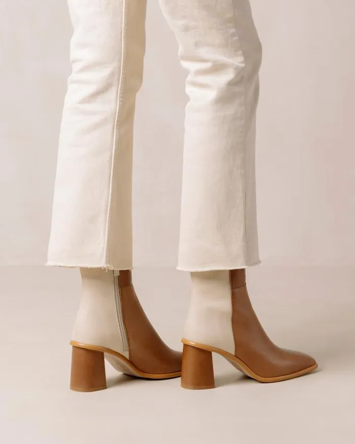 ALOHAS Boots Women West 8211 Cream And Brown Leather Ankle Boots