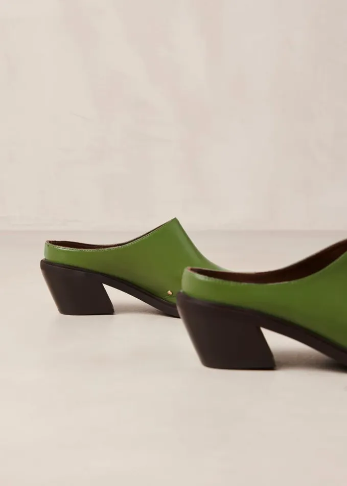 ALOHAS Clogs Women Lorenzo 8211 Green Leather Mules