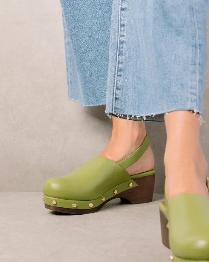 ALOHAS Clogs Women Vinyl 8211 Green Leather Clogs