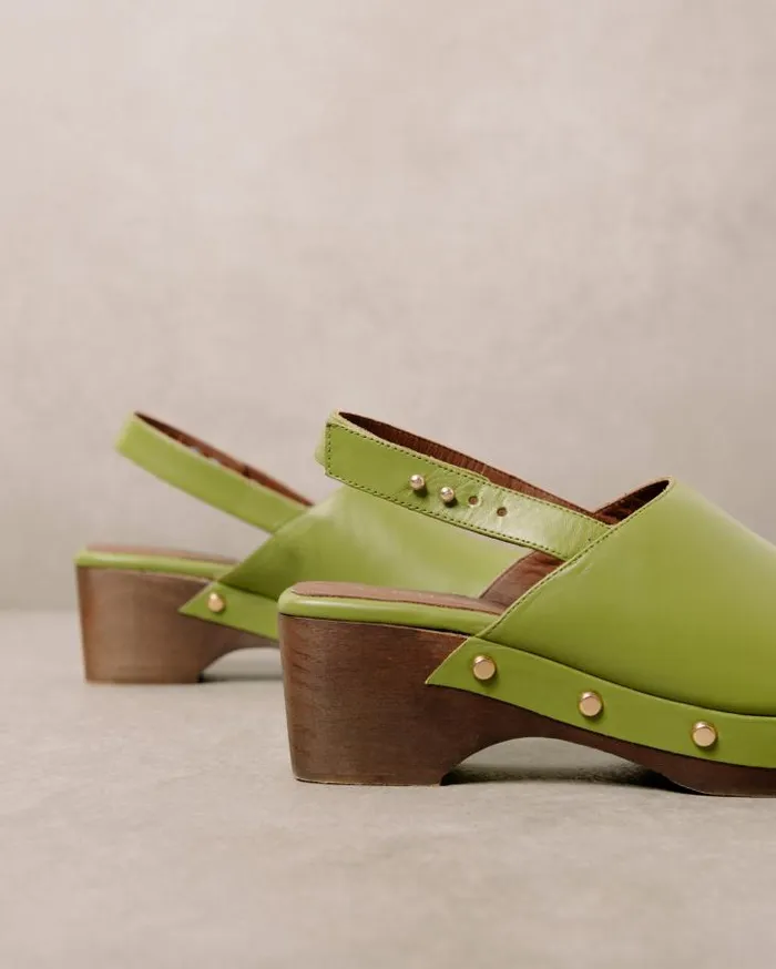 ALOHAS Clogs Women Vinyl 8211 Green Leather Clogs