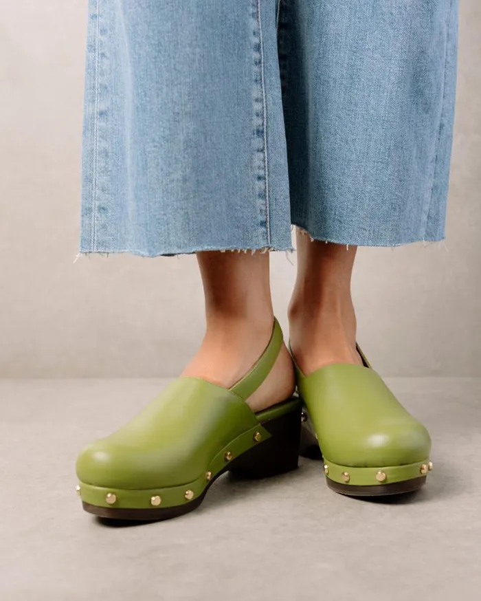 ALOHAS Clogs Women Vinyl 8211 Green Leather Clogs