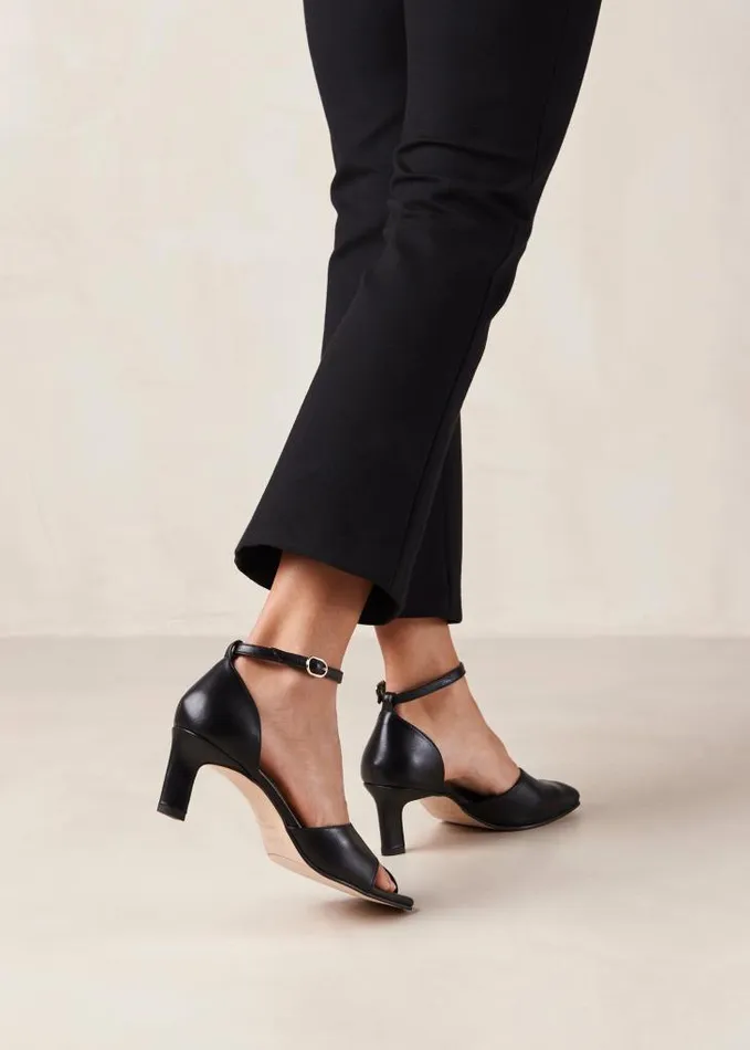 ALOHAS Heels Women Cliff 8211 Black Leather Pumps