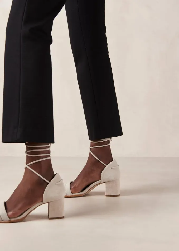 ALOHAS Heels Women Dakota 8211 White Suede Sandals