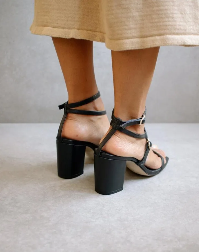 ALOHAS Heels Women Manhattan 8211 Black Leather Sandals