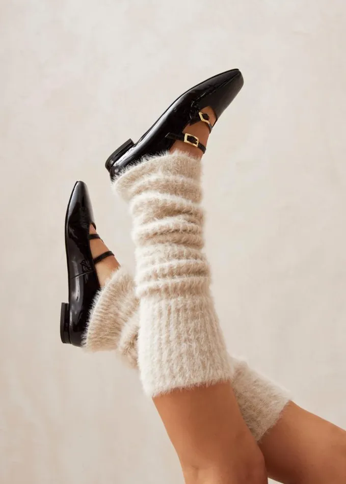 ALOHAS Knitwear Women Frannie 8211 Ecru Knitted Legwarmers