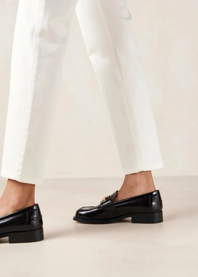 ALOHAS Loafers Women Elliot 8211 Black GoldChain Loafers