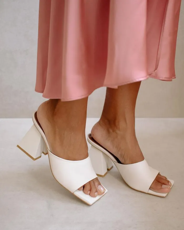 ALOHAS Mules Women Dune 8211 White Leather Sandals