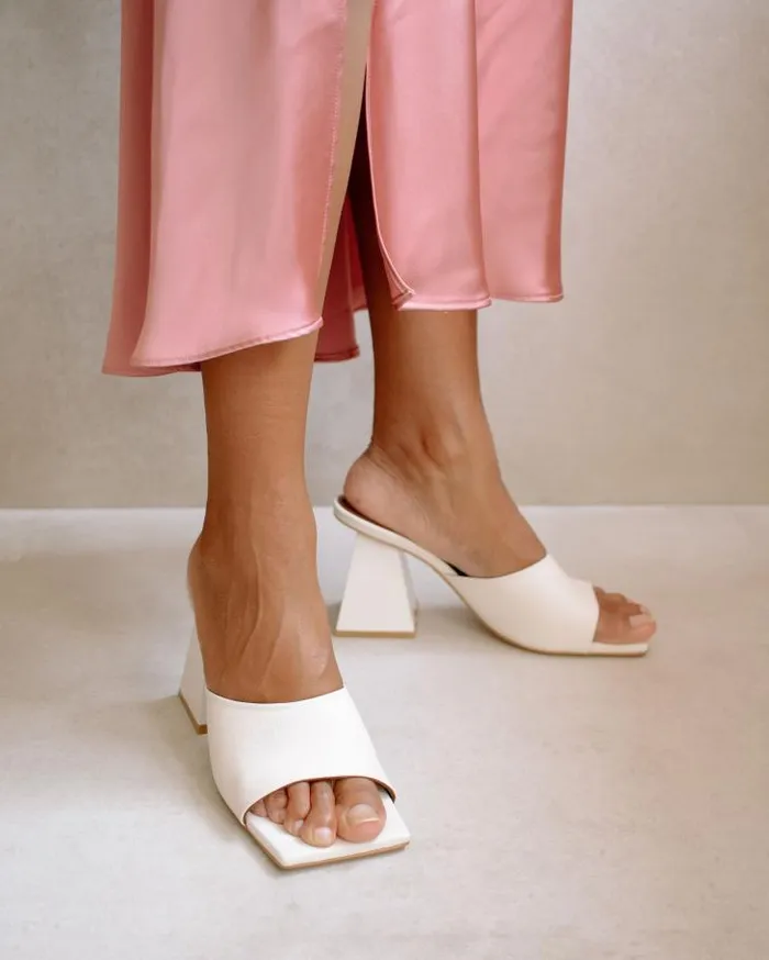 ALOHAS Mules Women Dune 8211 White Leather Sandals