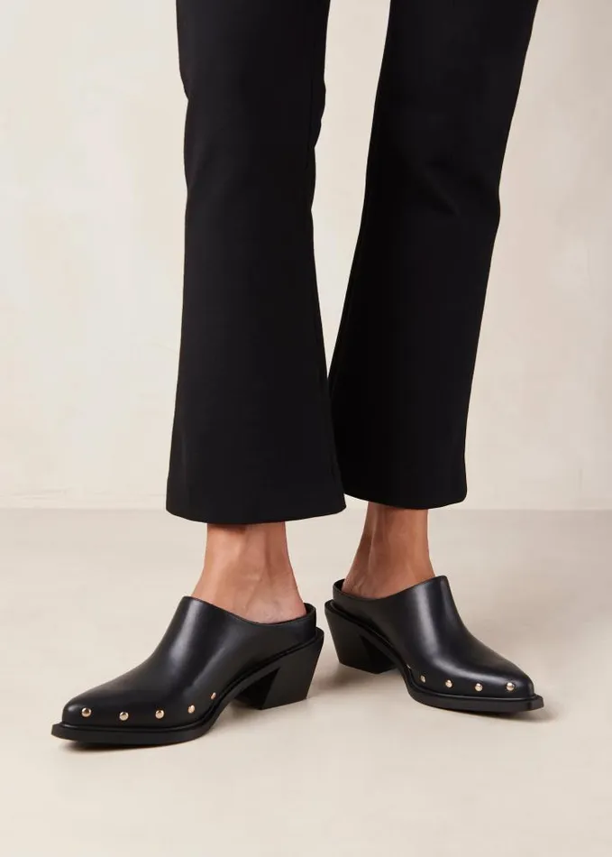 ALOHAS Mules Women Lorenzo 8211 Black Leather Mules