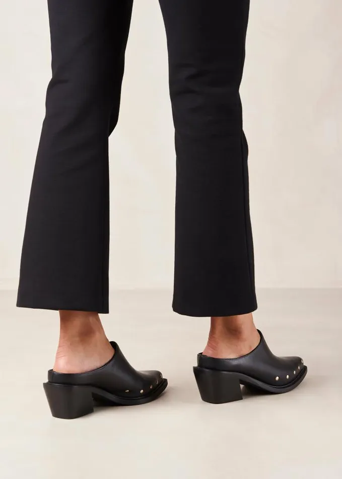 ALOHAS Mules Women Lorenzo 8211 Black Leather Mules