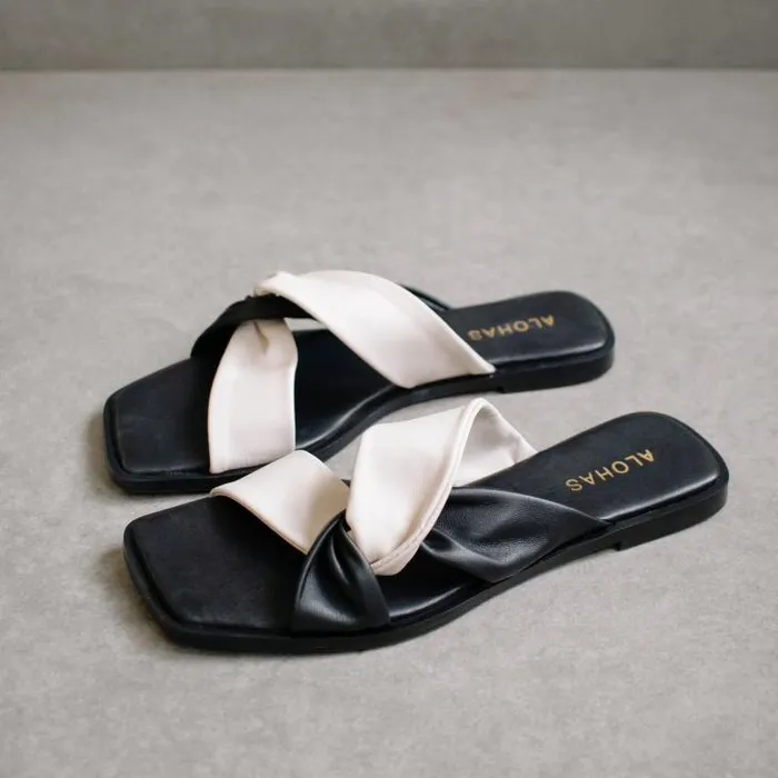 ALOHAS Mules Women Nomad 8211 Black And White Leather Sandals
