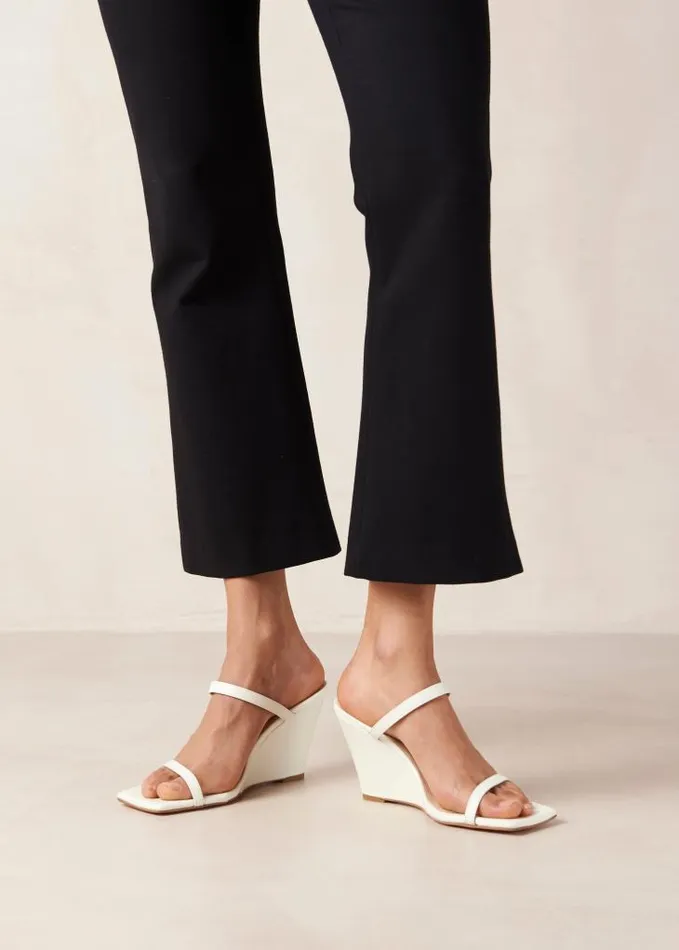ALOHAS Mules Women Paixao 8211 Cream Wedge Mules