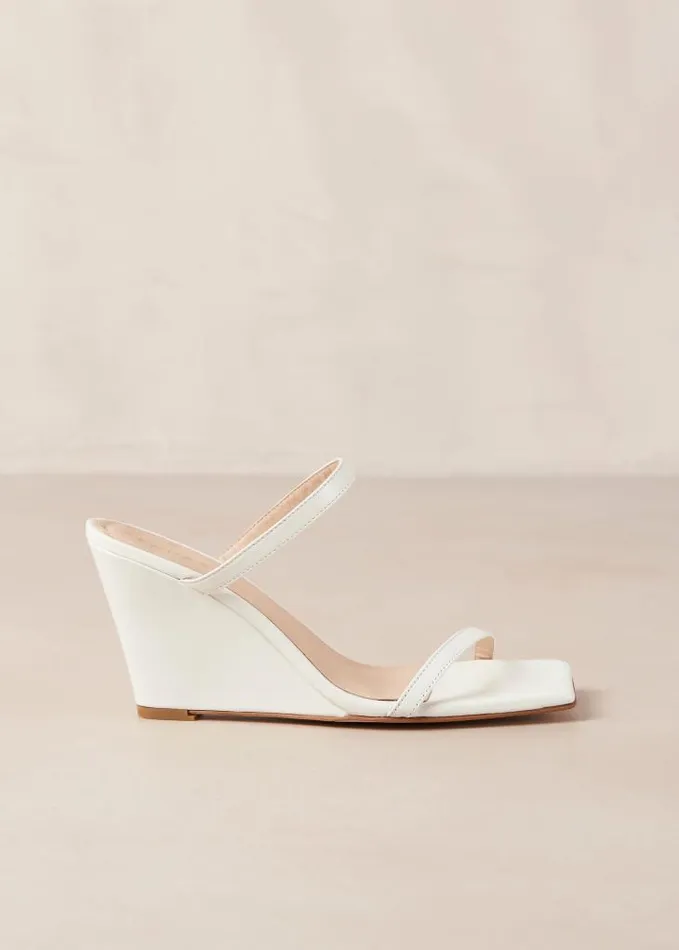 ALOHAS Mules Women Paixao 8211 Cream Wedge Mules