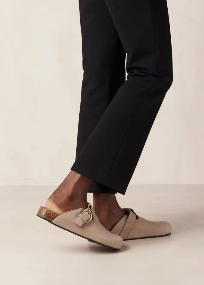 ALOHAS Mules Women Travis 8211 Grey Leather Clogs