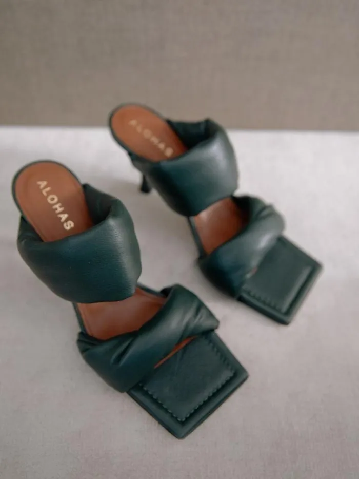 ALOHAS Mules Women Twist Strap 8211 Green Leather Mules
