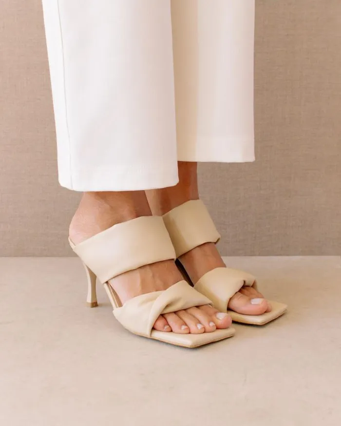 ALOHAS Mules Women Twist Strap Corn 8211 White Vegan Leather Mules