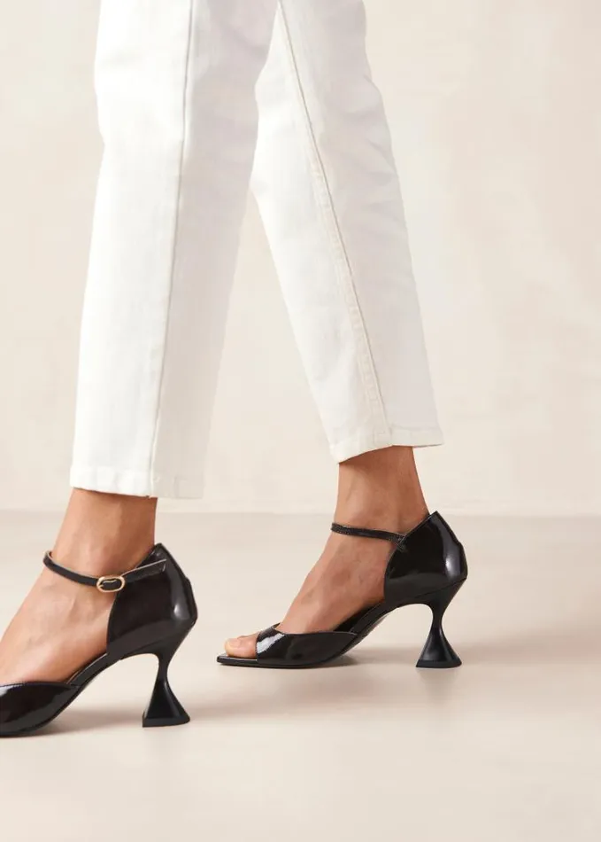 ALOHAS Pumps Women Beijos 8211 Black Patent Ankle Strap Heels