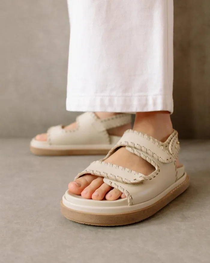 ALOHAS Sandals Women Barrel 8211 White And Beige Leather Sandals