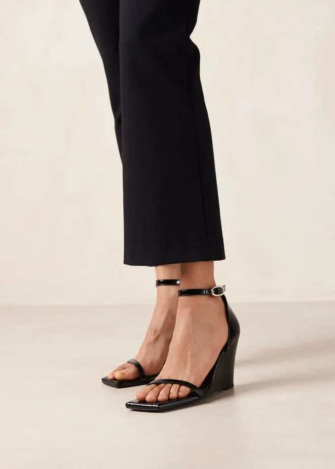 ALOHAS Sandals Women Gata 8211 Black Patent Wedge Sandals