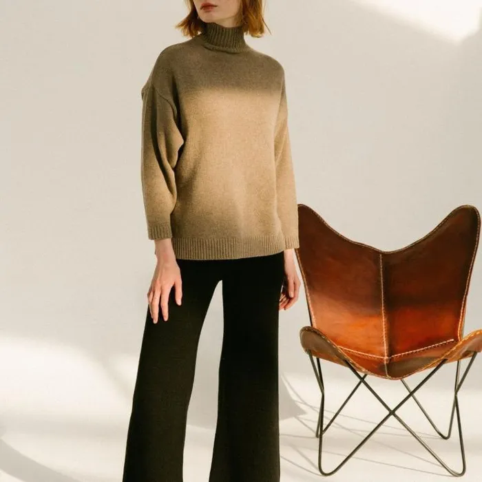 ALOHAS Tops Women Passenger 8211 Brown Knit Top