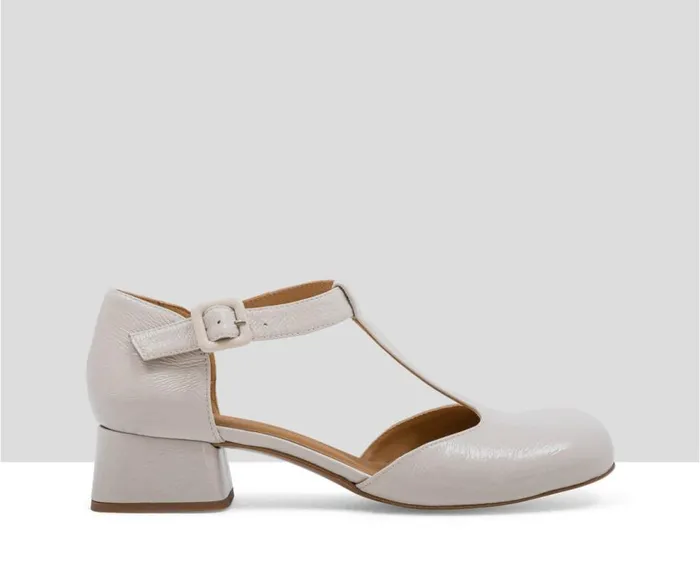 Audley Shoes Low Heel Leather Shoe Laika Bone Women Medium Heel