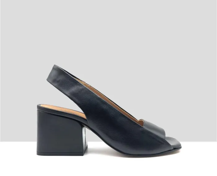 Audley Shoes Medium Heel Leather Sandal Johan Black Women Medium Heel