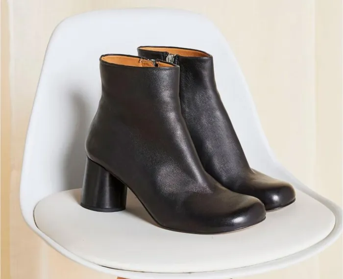 Audley Shoes Mid Heel Leather Booties Kina Black Women Medium Heel