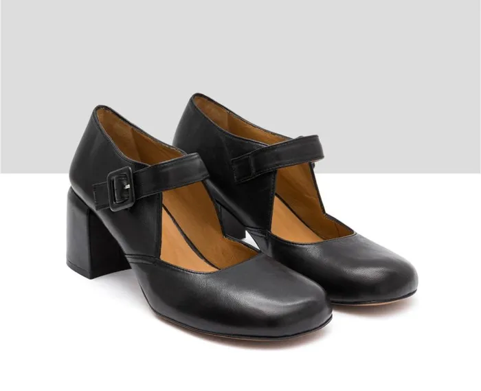 Audley Shoes Mid Heel Leather Shoe Iana Black Women Medium Heel