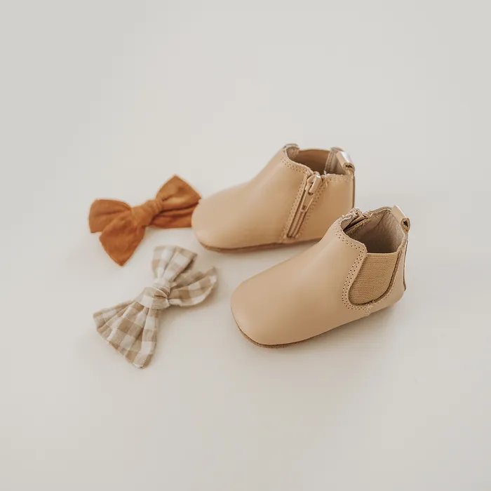 Baby Nisolo Baby Toddler and Kids Shoes Soft Sole Chelsea Boot Honey