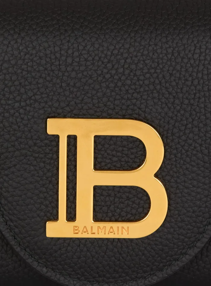 Balmain BBuzz Wallet On Chain In Grained Leather Black Women Small Leather Goods