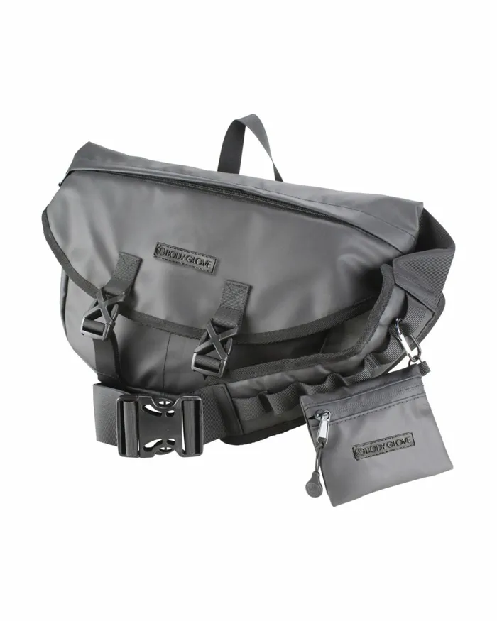 Body Glove Bags and Backpacks Taluca Messenger With Pouch 8211 Black 8211 Accessories Body Glove Bags and Backpacks Taluca Messenger With Pouch 8211 Black 8211 Accessories