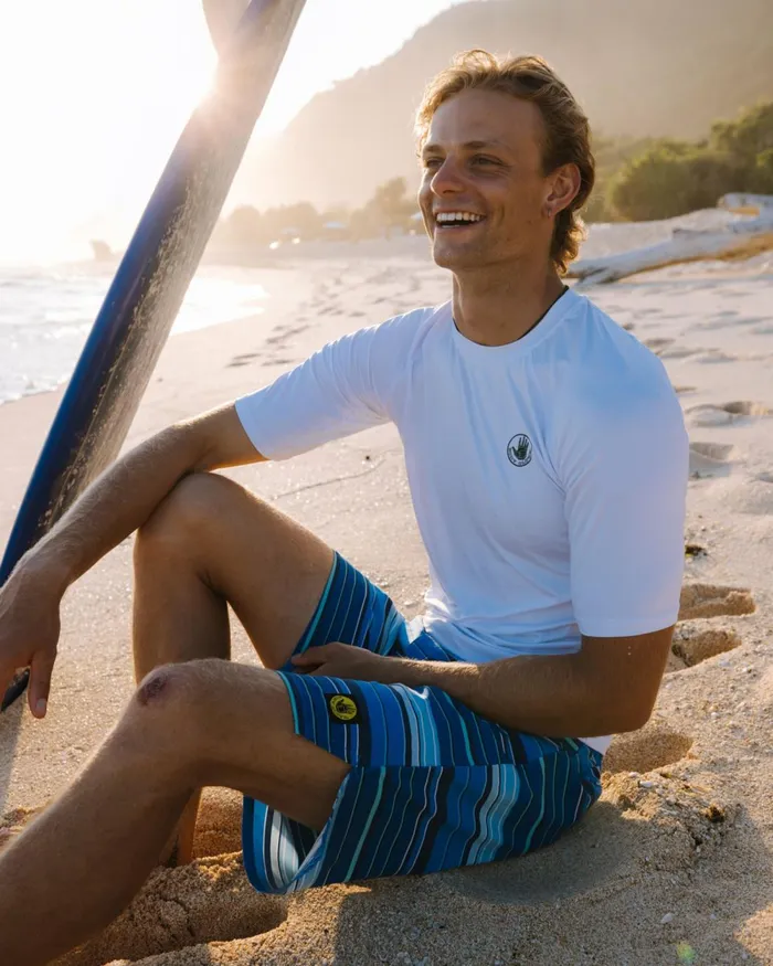 Body Glove Sun Protection Catalina UPF ShortSleeve Sun Shirt 8211 White 8211 Men