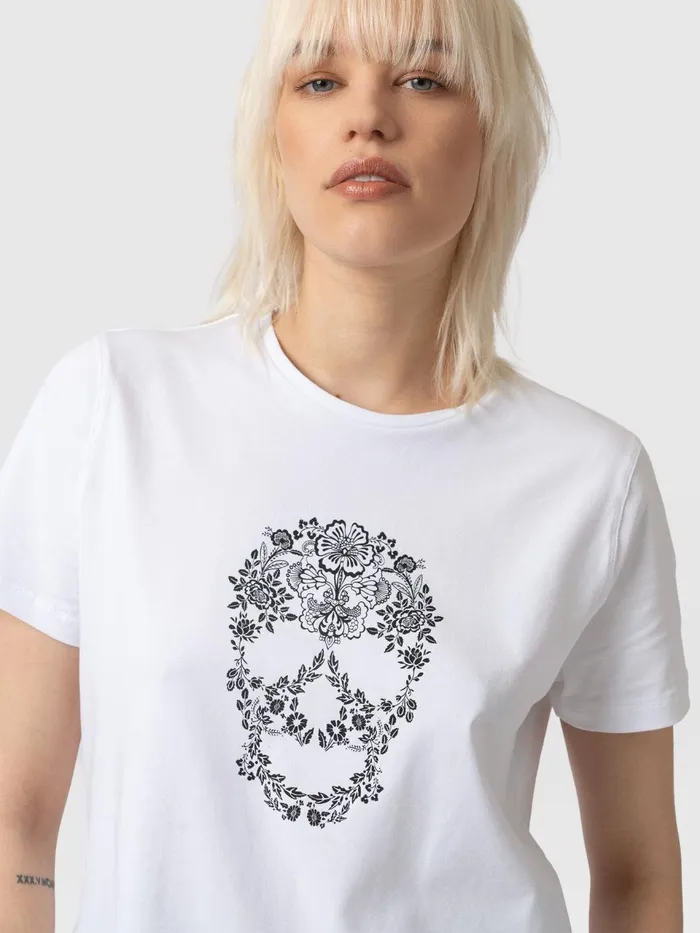 Boyfriend Tee 8211 White Skull White Skull Women Saint And Sofia TShirts and Tanks