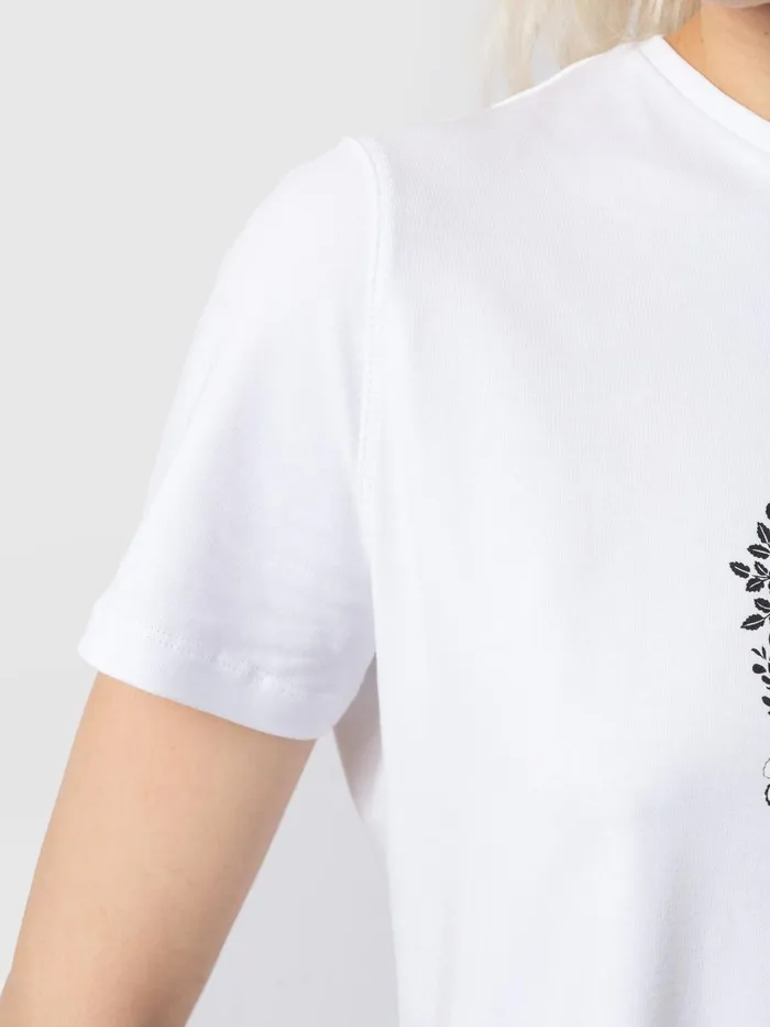 Boyfriend Tee 8211 White Skull White Skull Women Saint And Sofia TShirts and Tanks