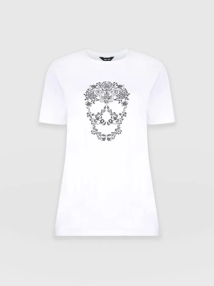 Boyfriend Tee 8211 White Skull White Skull Women Saint And Sofia TShirts and Tanks
